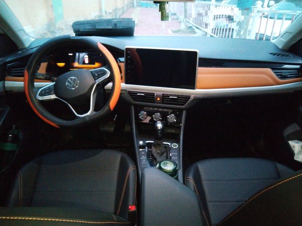 Volkswagen Bora 2025, 2400 км, за 13219 USD - фото 18