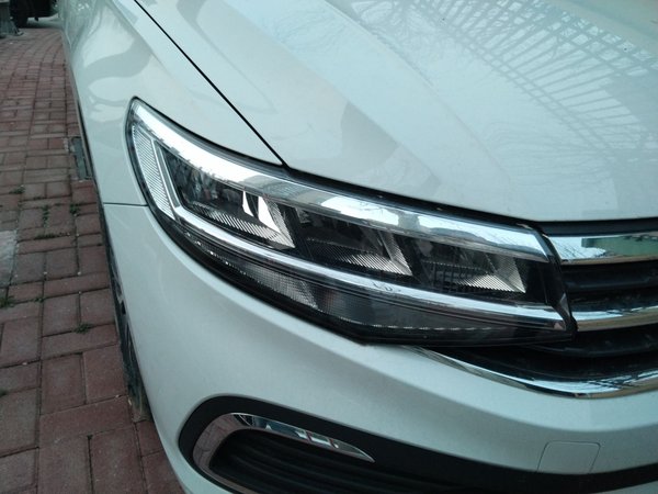 Volkswagen Bora 2025, 2400 км, за 13219 USD