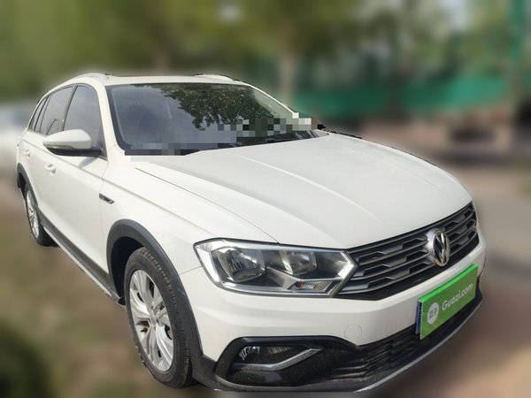 Volkswagen C-TREK 2017, 117600 км, за 7647 USD