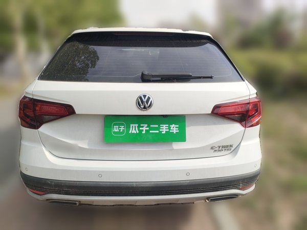 Volkswagen C-TREK 2017, 117600 км, за 7647 USD