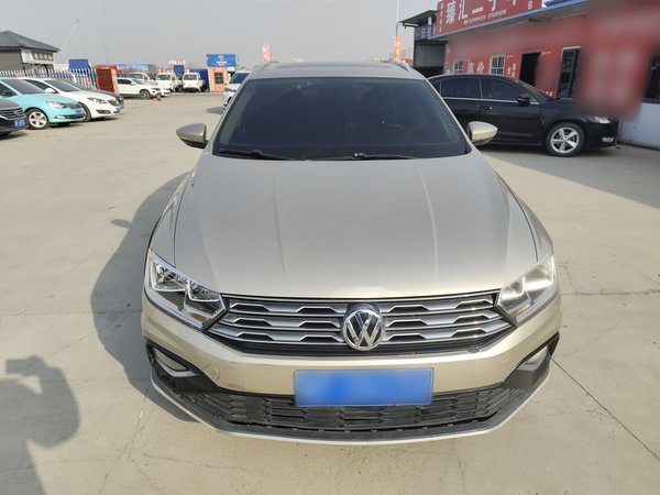 Volkswagen C-TREK 2017 1.6L Automatic Comfort Model, 2017 года