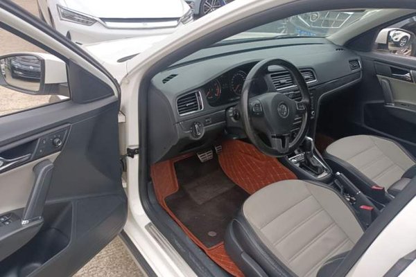 Volkswagen Cross Lavida 2014, 124200 км, за 6299 USD - фото 19