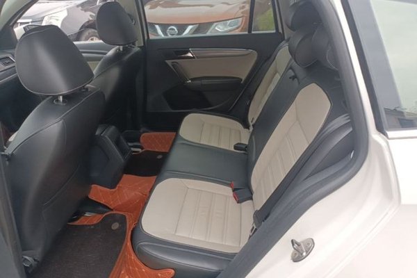 Volkswagen Cross Lavida 2014, 124200 км, за 6299 USD - фото 20