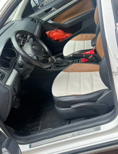 Volkswagen Cross Lavida 2016, 103800 км, за 6565 USD - фото 7