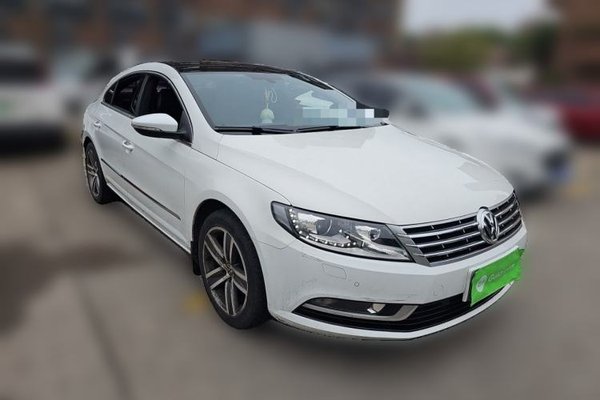 Volkswagen FAW-Volkswagen CC 2016, 112100 км, за 7974 USD