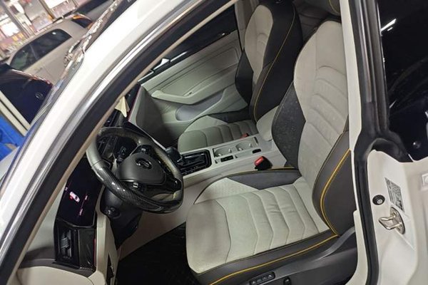 Volkswagen FAW-Volkswagen CC 2019, 80399 км, за 16677 USD - фото 22