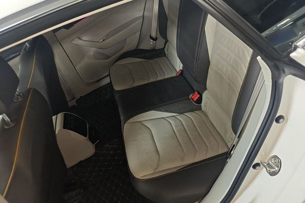 Volkswagen FAW-Volkswagen CC 2019, 80399 км, за 16677 USD - фото 25