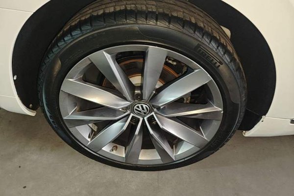 Volkswagen FAW-Volkswagen CC 2019, 80399 км, за 16677 USD - фото 11