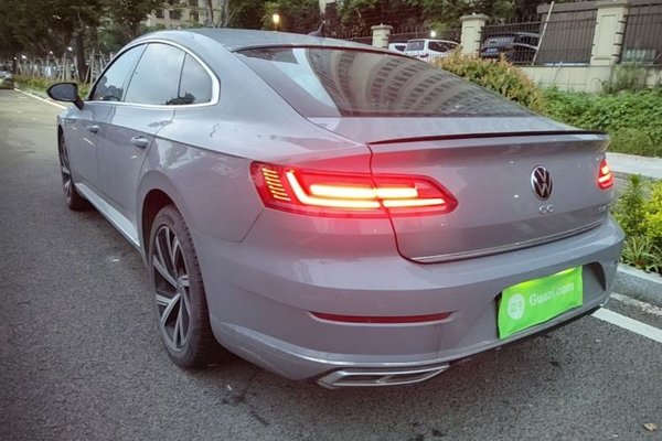 Volkswagen FAW-Volkswagen CC 2021, 75900 км, за 18281 USD