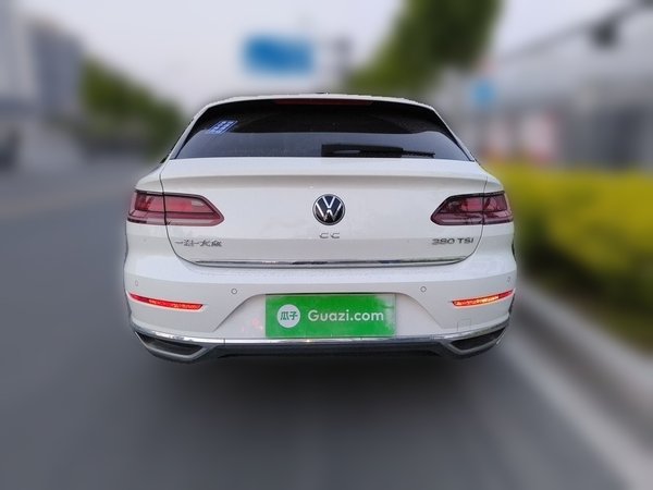 Volkswagen FAW-Volkswagen CC 2021, 99200 км, за 17249 USD