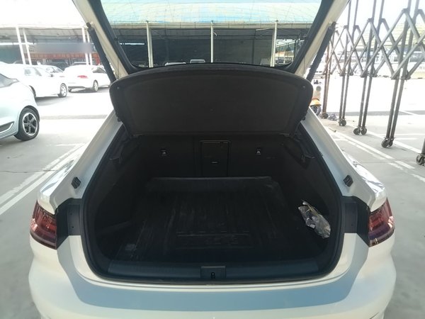 Volkswagen FAW-Volkswagen CC 2023, 61600 км, за 22439 USD - фото 27