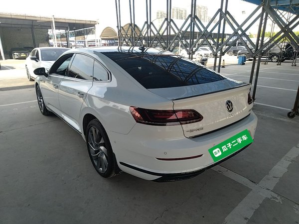 Volkswagen FAW-Volkswagen CC 2023, 61600 км, за 22439 USD