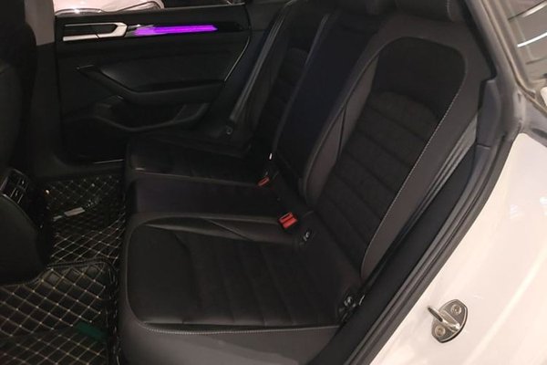 Volkswagen FAW-Volkswagen CC 2023, 67600 км, за 21384 USD