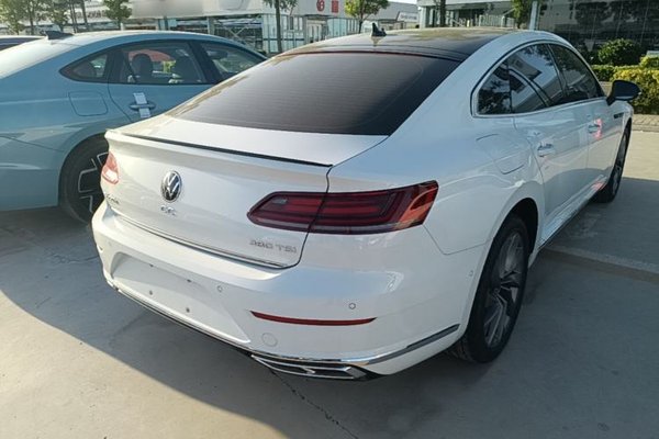 Volkswagen FAW-Volkswagen CC 2024, 17300 км, за 25352 USD - фото 16