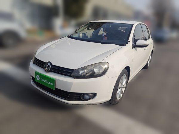 Volkswagen Golf · 2012 год