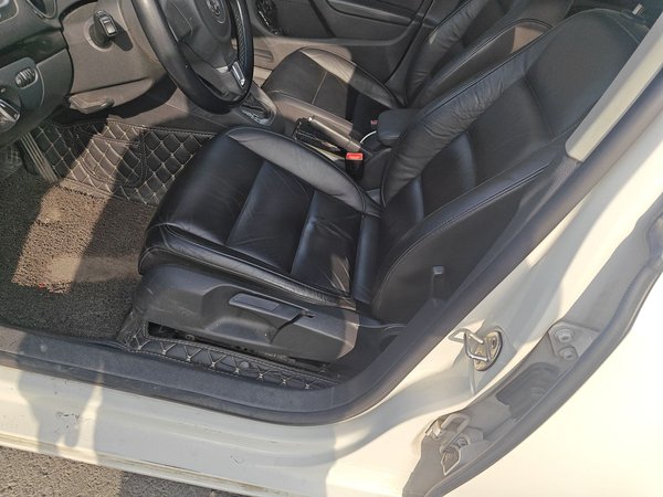 Volkswagen Golf 2012, 123600 км, за 1980 USD - фото 16