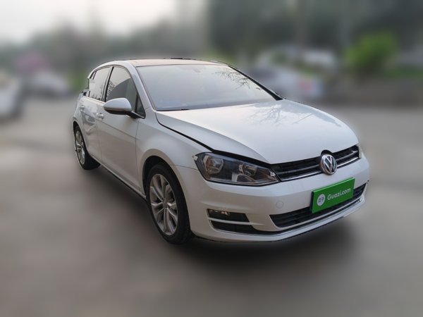 Volkswagen Golf 2014, 123699 км, за 6138 USD