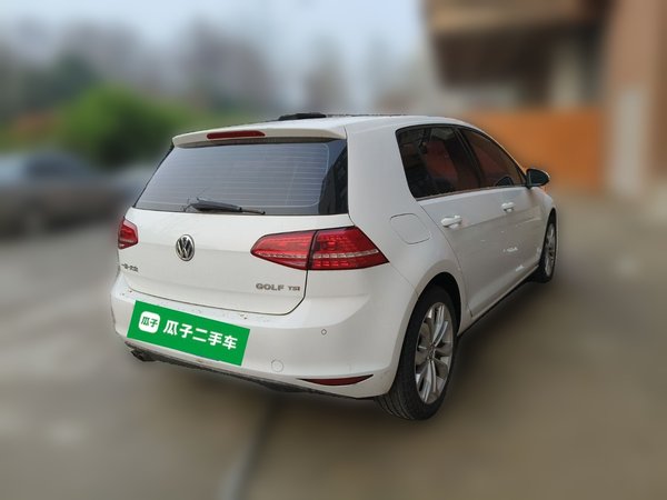 Volkswagen Golf · 2014 год