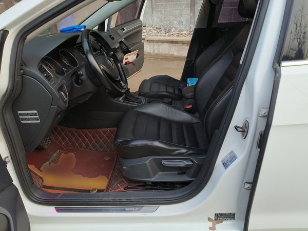 Volkswagen Golf 2014, 123699 км, за 6138 USD - фото 19