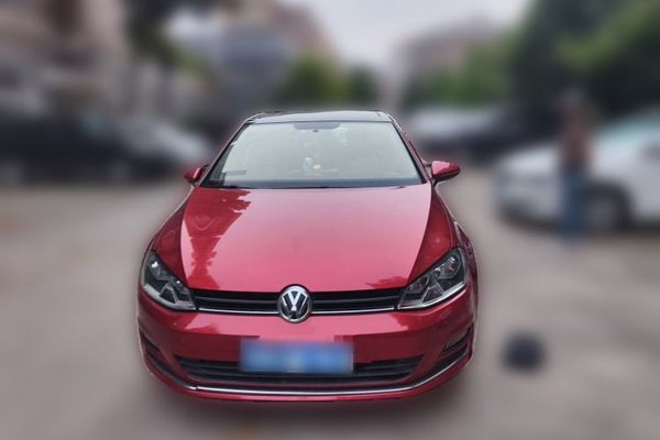 Volkswagen Golf 2014, 130900 км, за 5343 USD