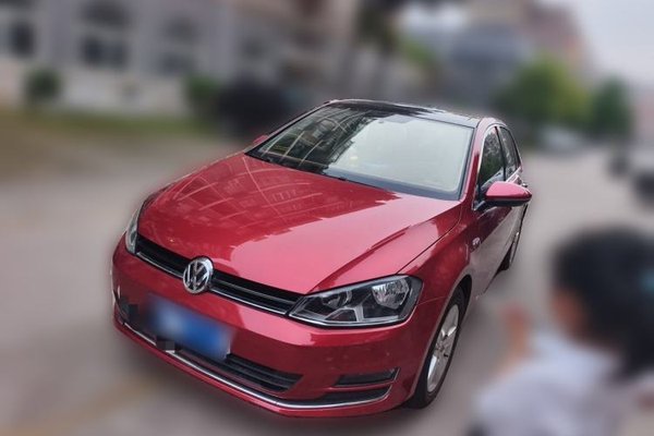 Volkswagen Golf · 2014 год