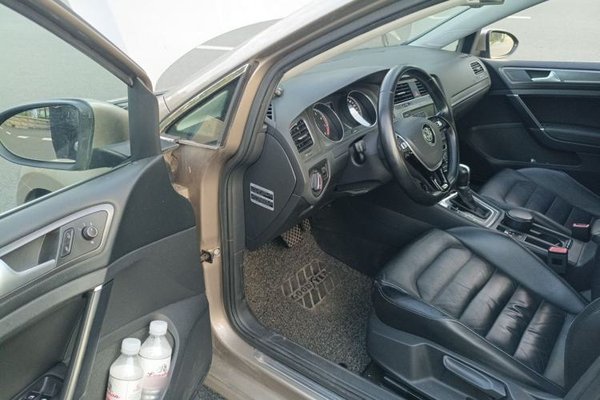 Volkswagen Golf 2015, 107899 км, за 5959 USD - фото 16