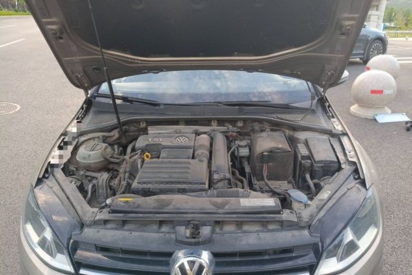 Volkswagen Golf 2015, 107899 км, за 5959 USD - фото 21