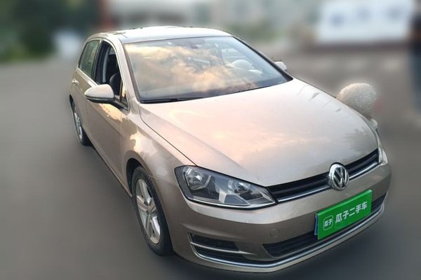 Volkswagen Golf 2015, 107899 км, за 5959 USD