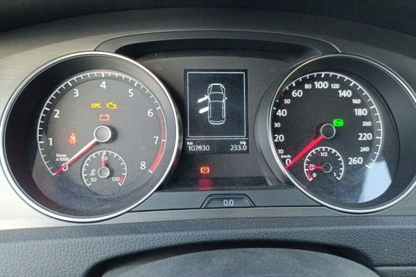 Volkswagen Golf 2015, 107899 км, за 5959 USD - фото 11