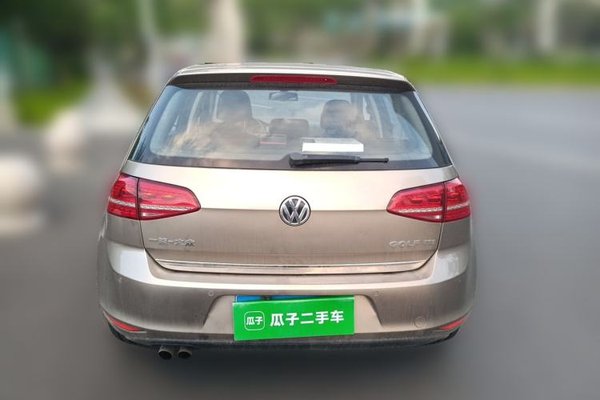 Volkswagen Golf 2015, 107899 км, за 5959 USD