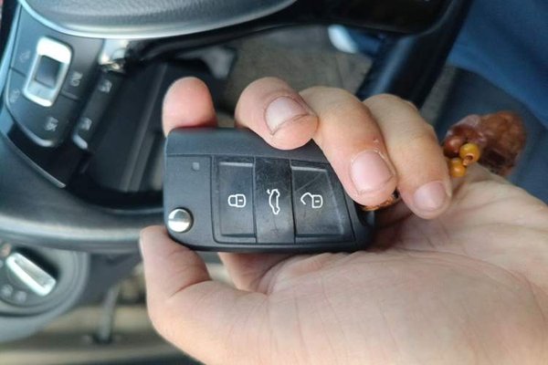 Volkswagen Golf 2015, 107899 км, за 5959 USD - фото 20