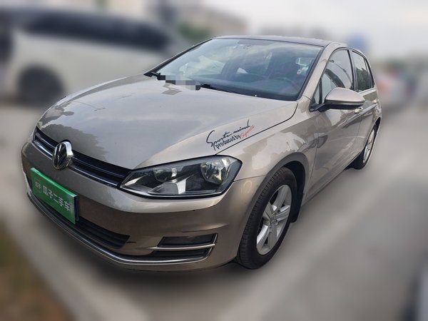 Volkswagen Golf · 2015 год