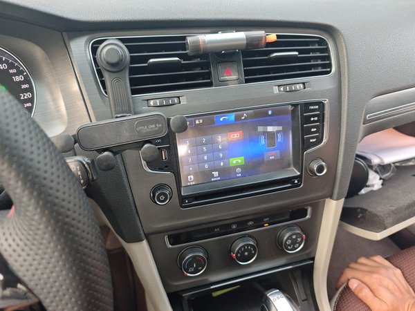 Volkswagen Golf 2015, 112500 км, за 5736 USD - фото 14