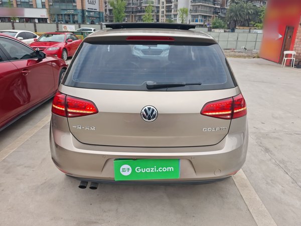 Volkswagen Golf 2015, 176600 км, за 7356 USD