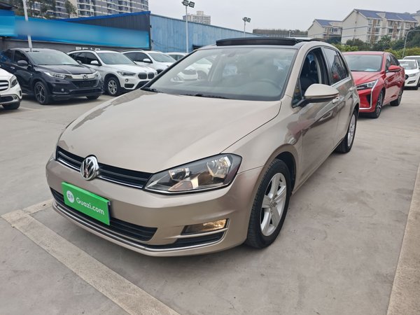 Volkswagen Golf 2015, 176600 км, за 7356 USD