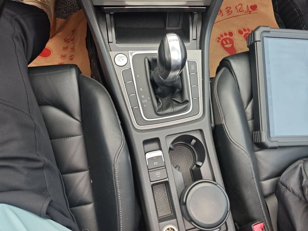 Volkswagen Golf 2015, 176600 км, за 7356 USD - фото 15