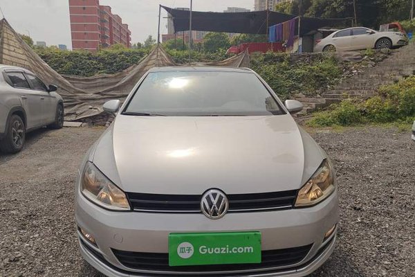Volkswagen Golf 2015, 97899 км, за 8555 USD