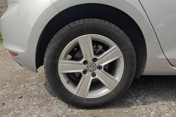 Volkswagen Golf 2015, 97899 км, за 8555 USD - фото 11
