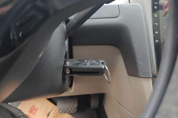 Volkswagen Golf 2015, 97899 км, за 8555 USD - фото 23