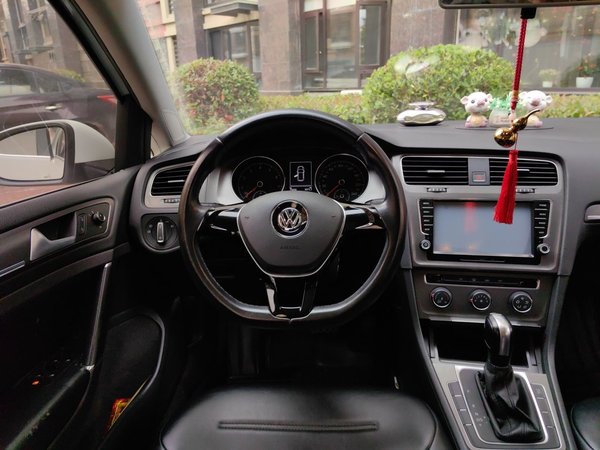 Volkswagen Golf 2015, 79400 км, за 6784 USD - фото 11