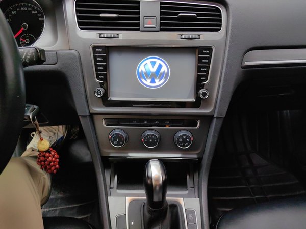 Volkswagen Golf 2015, 79400 км, за 6784 USD - фото 14