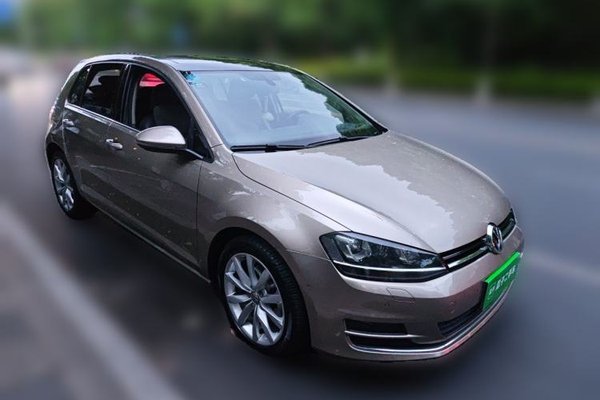 Volkswagen Golf 2015, 69900 км, за 7274 USD