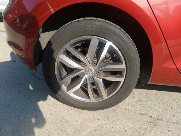 Volkswagen Golf 2016, 83500 км, за 8177 USD - фото 10
