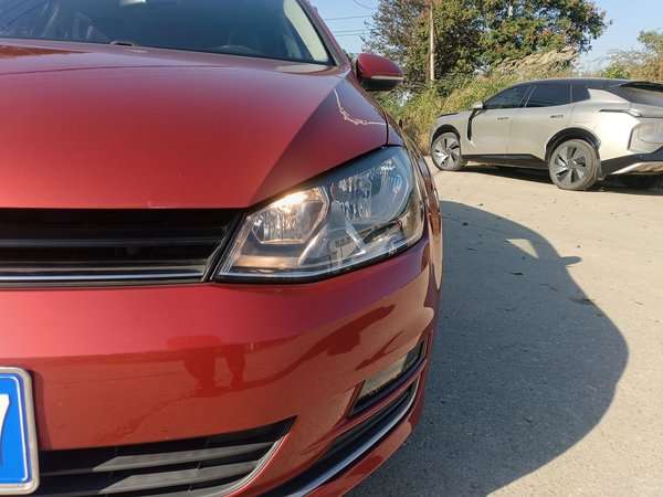 Volkswagen Golf 2016, 83500 км, за 8177 USD - фото 9