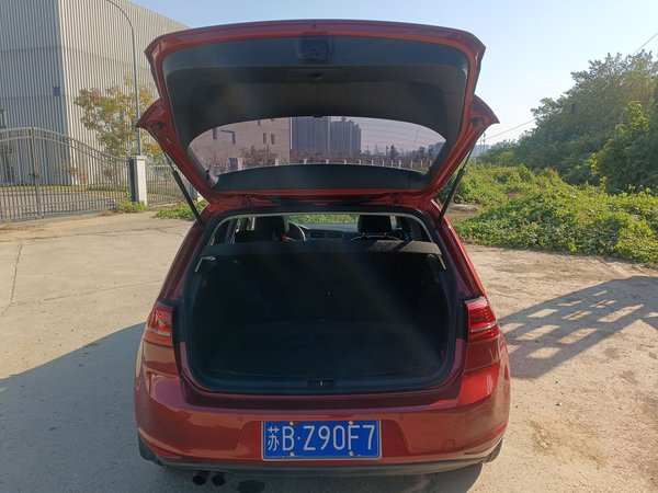 Volkswagen Golf 2016, 83500 км, за 8177 USD - фото 22