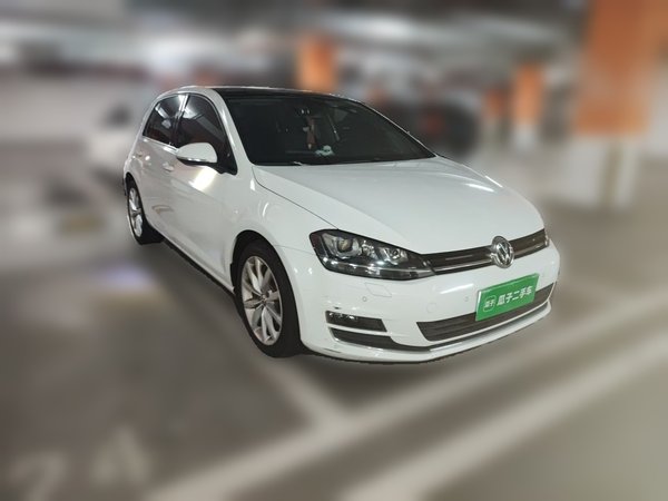 Volkswagen Golf 2016, 109000 км, за 7764 USD