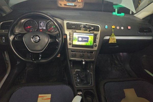 Volkswagen Golf 2016, 114700 км, за 6067 USD - фото 9
