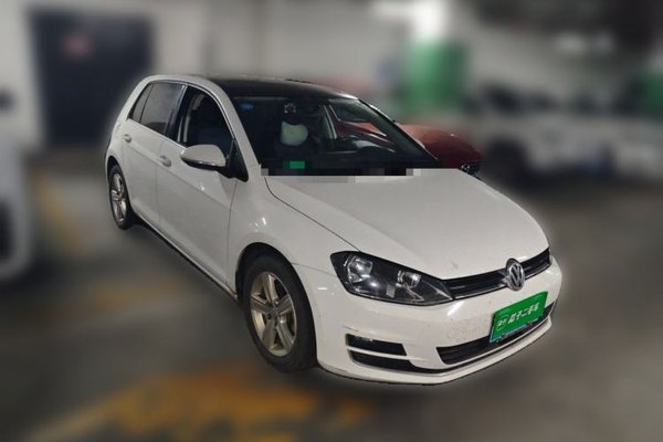 Volkswagen Golf 2016, 114700 км, за 6067 USD