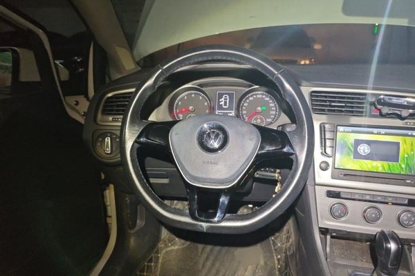 Volkswagen Golf 2016, 114700 км, за 6067 USD - фото 10