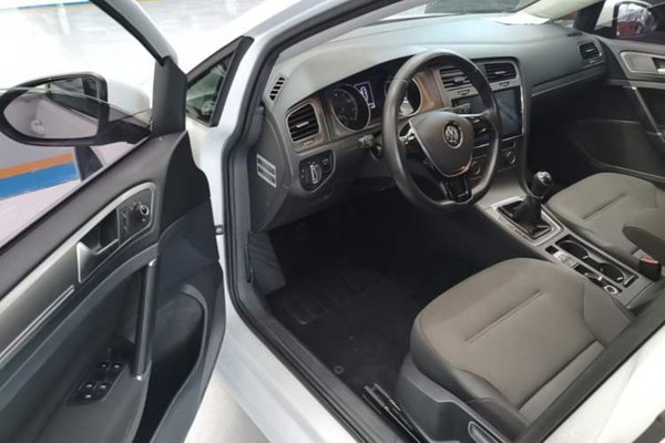 Volkswagen Golf 2016, 147800 км, за 7118 USD - фото 18